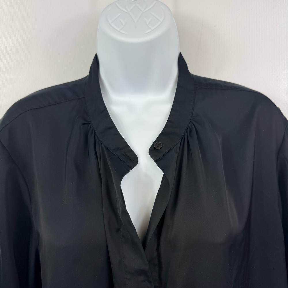 Silky black hidden button up flowy mandarin collar blouse Prologue sz Large - Picture 4 of 11
